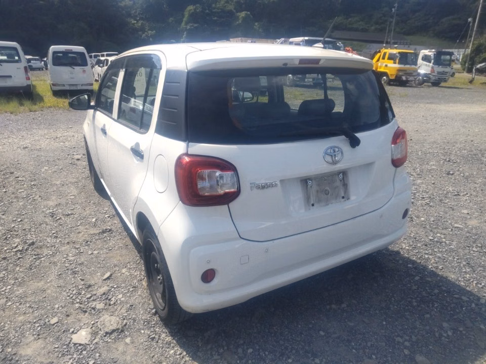 TOYOTA PASSO