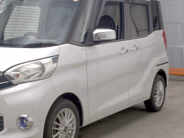 MITSUBISHI EK SPACE