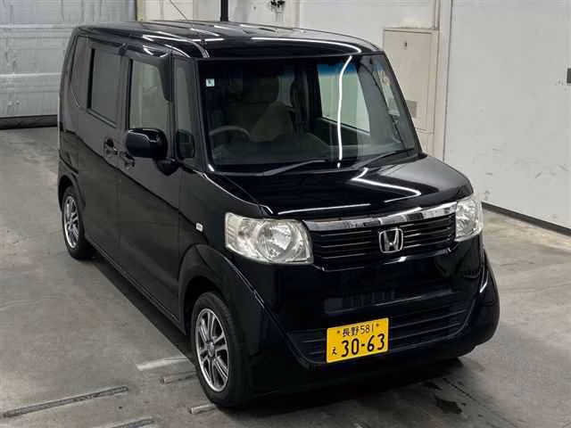 HONDA N-BOX