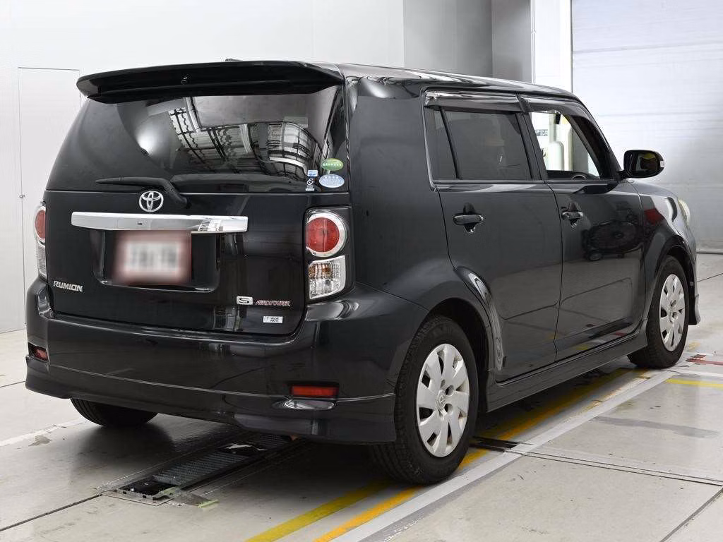 TOYOTA COROLLA RUMION