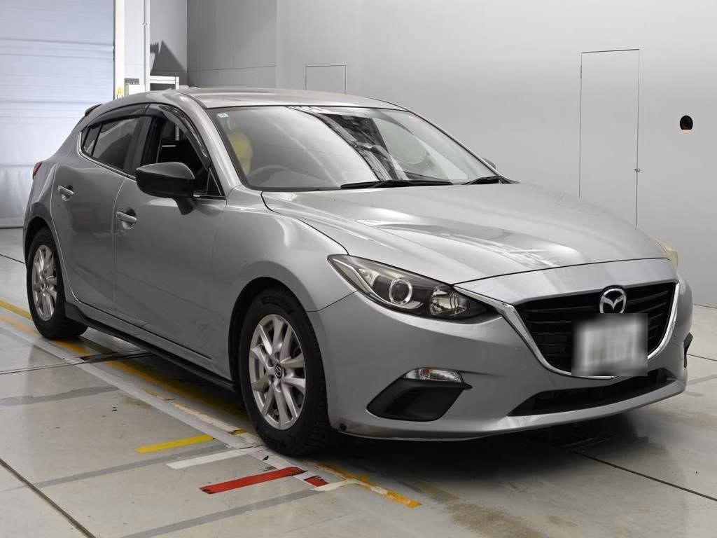 MAZDA AXELA
