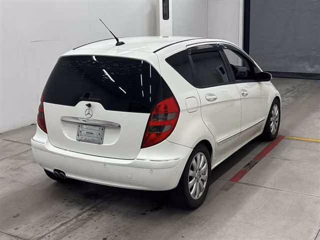 MERCEDES-BENZ A-CLASS