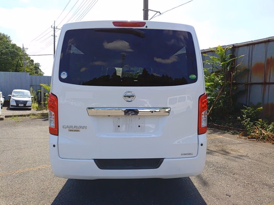 NISSAN NV350 CARAVAN