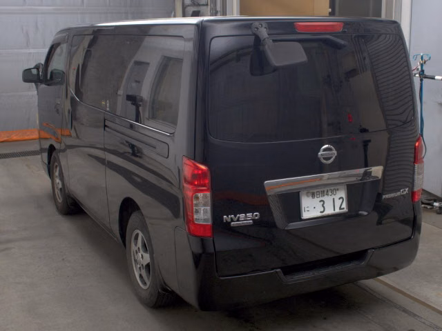 NISSAN NV350 CARAVAN