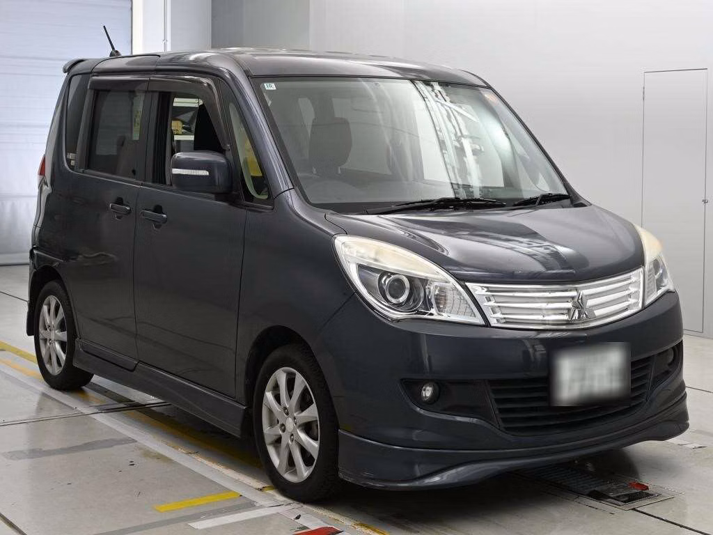 MITSUBISHI DELICA D:2