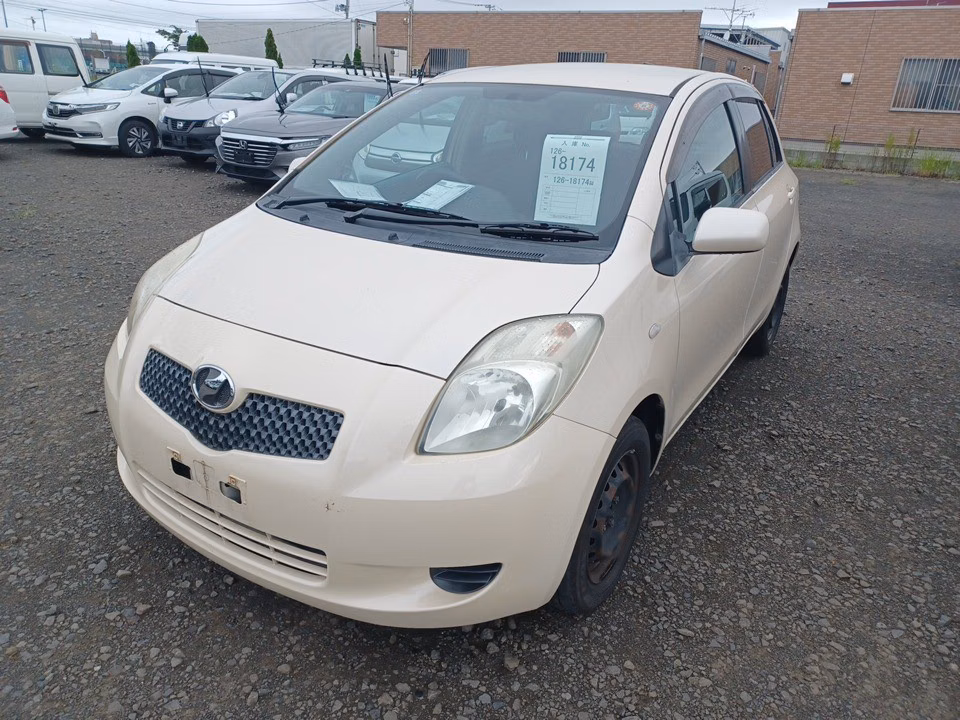 TOYOTA VITZ