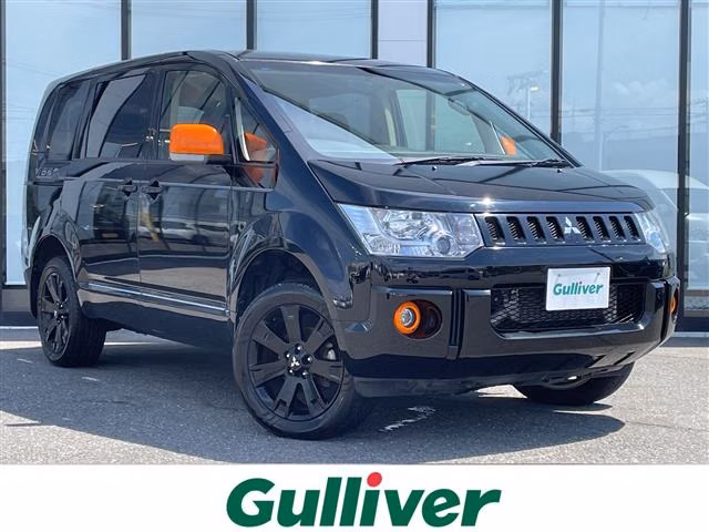 MITSUBISHI DELICA D:5