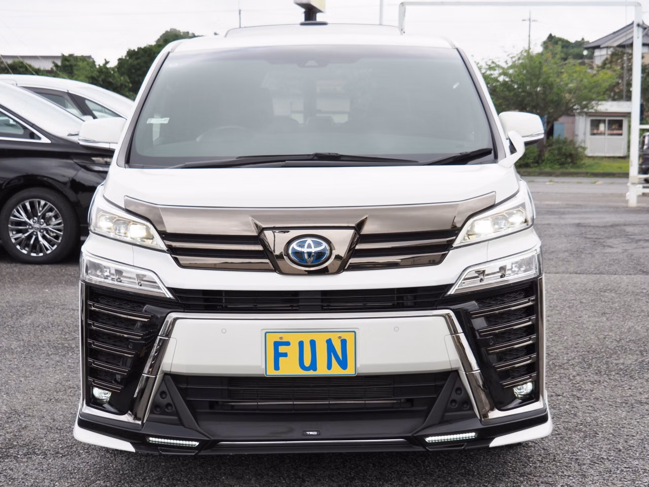 TOYOTA VELLFIRE