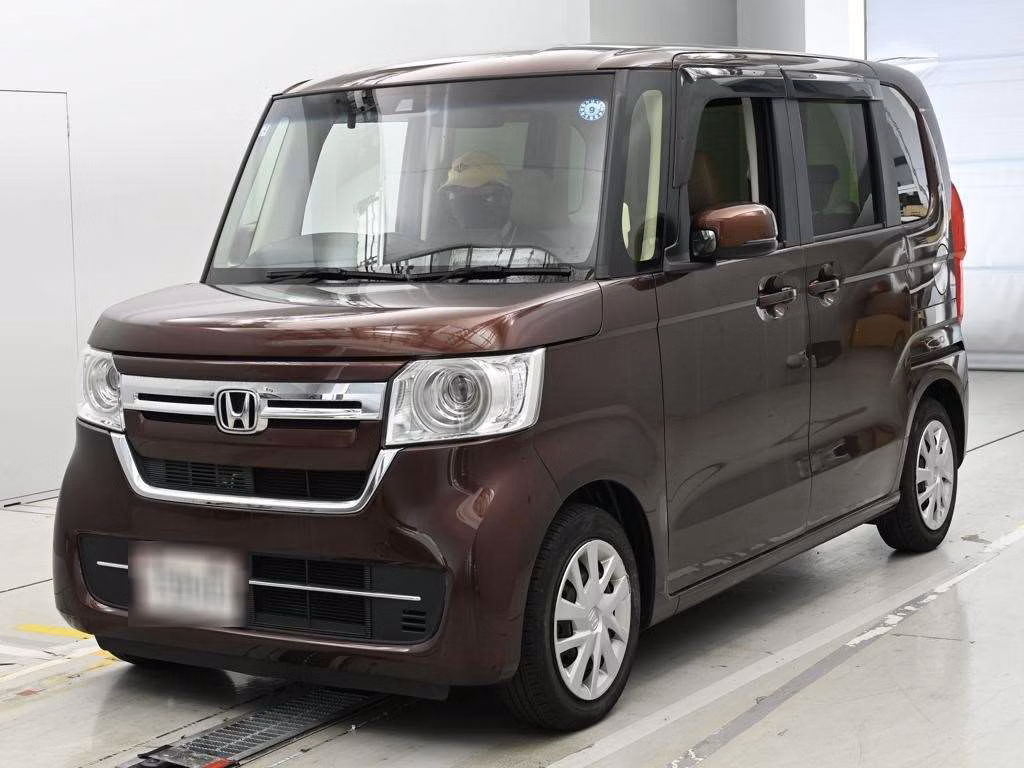 HONDA N-BOX