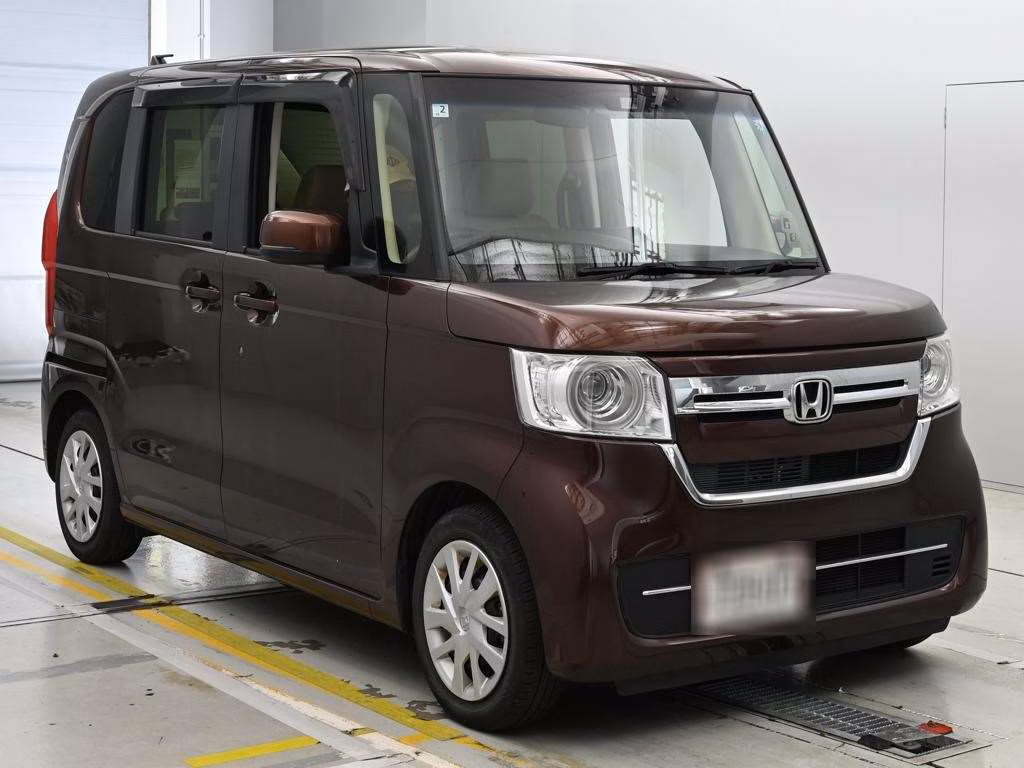HONDA N-BOX