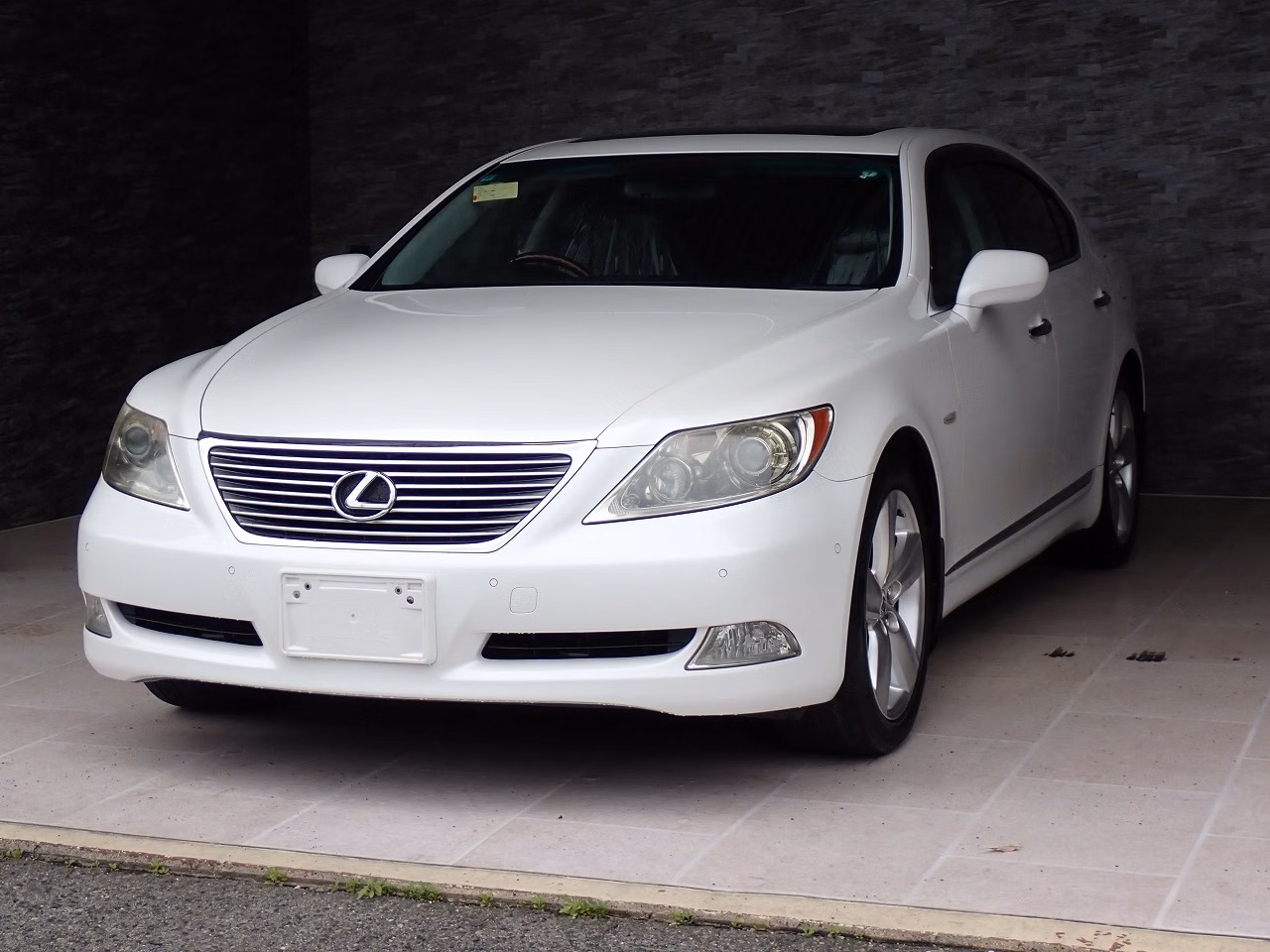 LEXUS LS460
