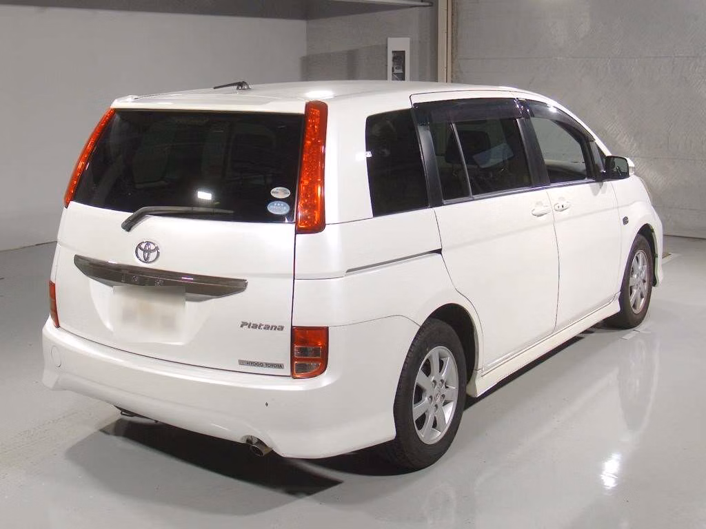 TOYOTA ISIS