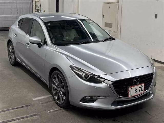 MAZDA AXELA