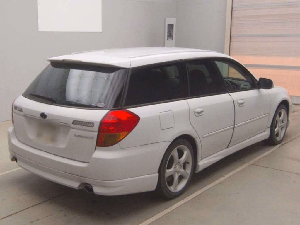 SUBARU LEGACY