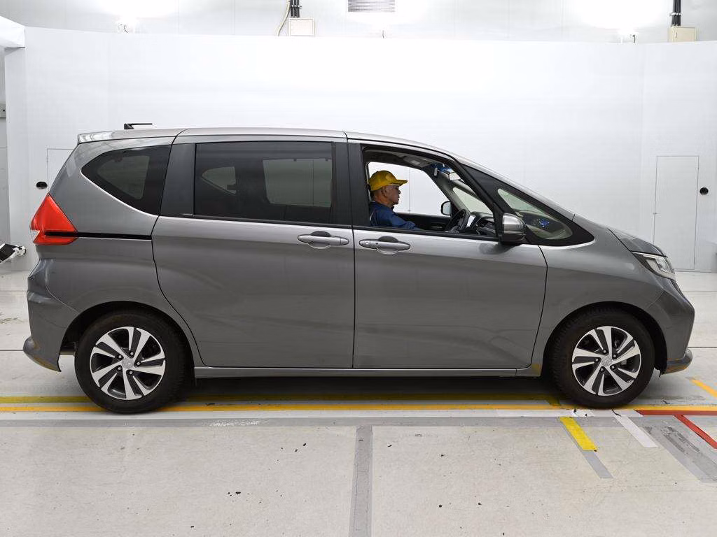 HONDA FREED+