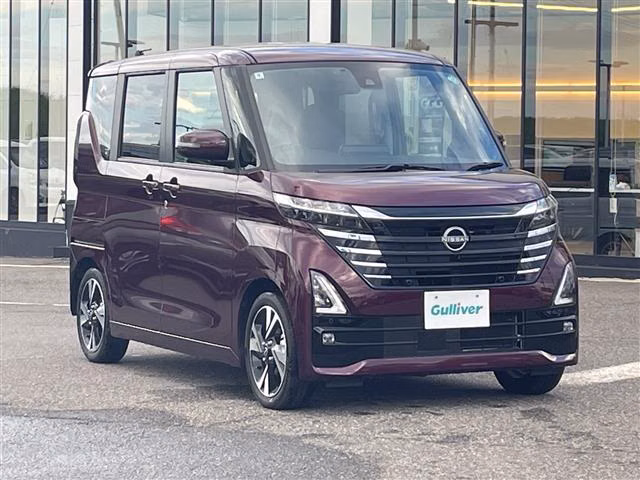 NISSAN ROOX