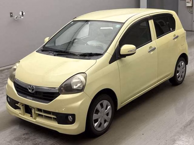 TOYOTA PIXIS EPOCH