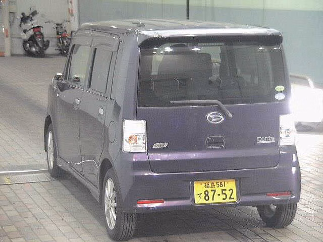DAIHATSU MOVE CONTE