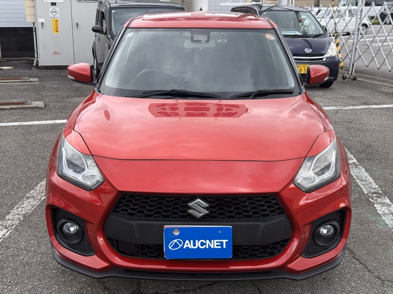 SUZUKI SWIFT