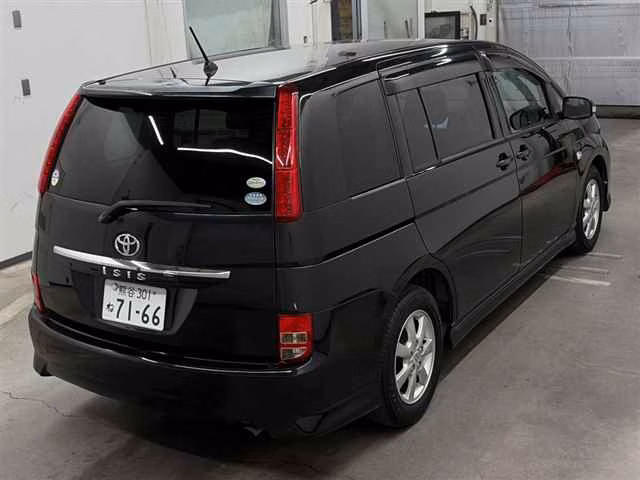 TOYOTA ISIS