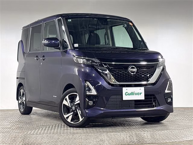 NISSAN ROOX