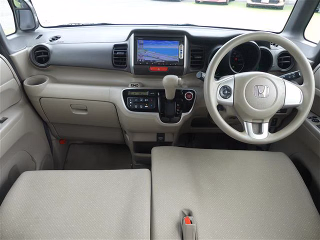 HONDA N-BOX