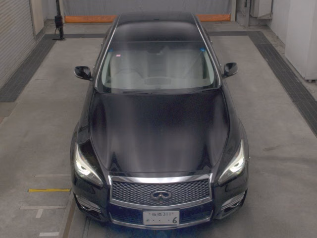 NISSAN FUGA