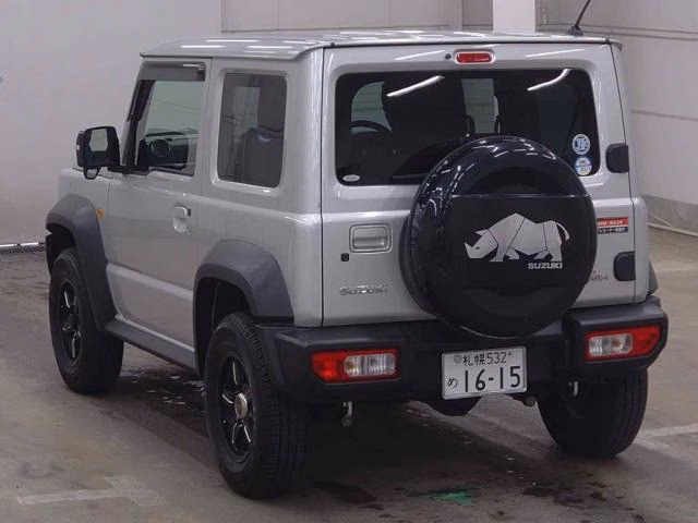 SUZUKI JIMNY SIERRA