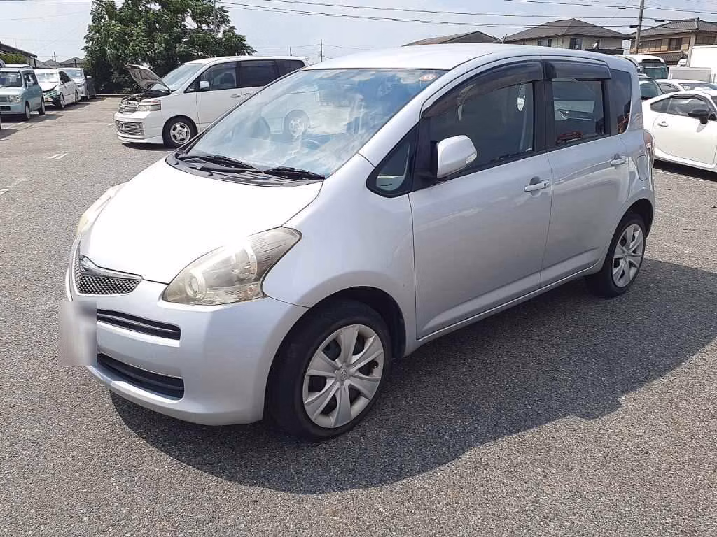 Toyota Ractis
