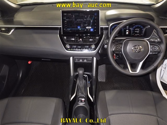 TOYOTA COROLLA CROSS