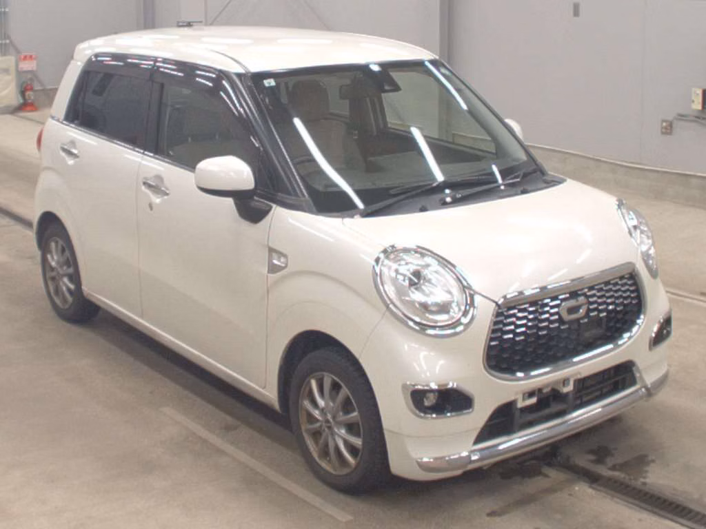 DAIHATSU CAST