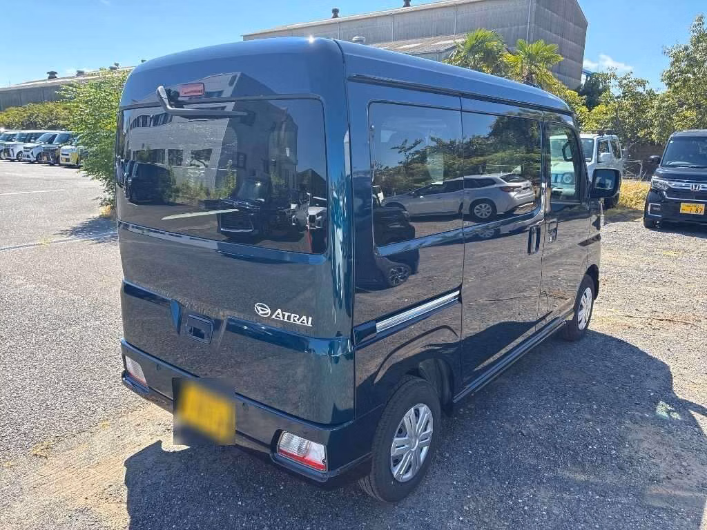 DAIHATSU ATRAI