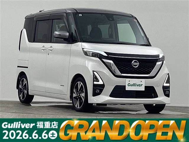 NISSAN ROOX