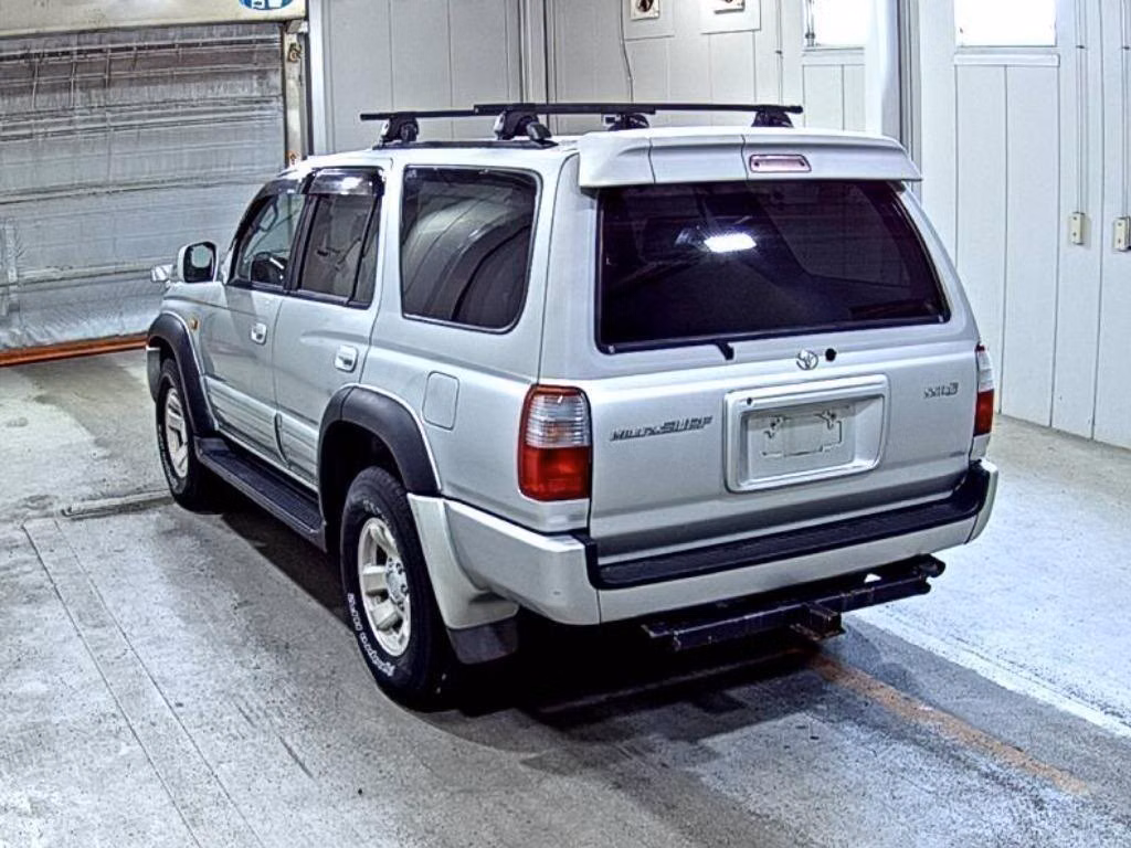 TOYOTA HILUX SURF