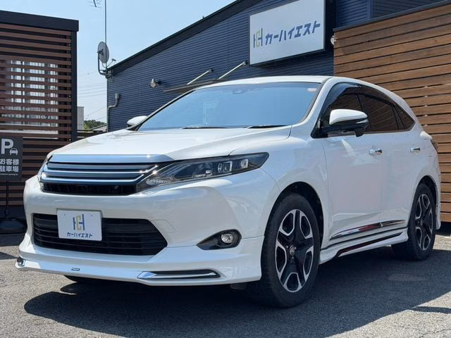 TOYOTA HARRIER