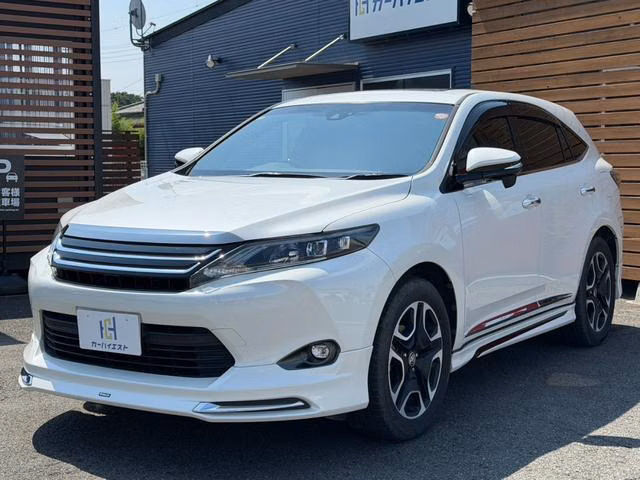 TOYOTA HARRIER