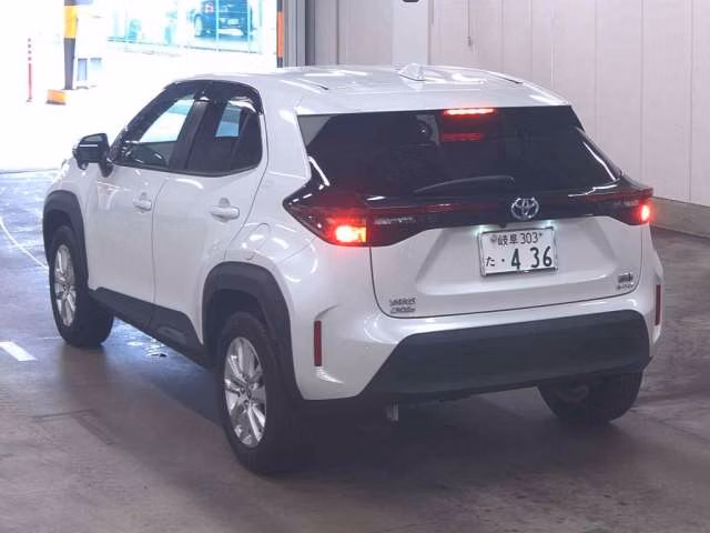 TOYOTA YARIS CROSS