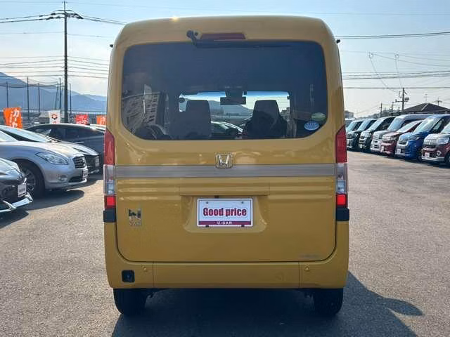 HONDA N-VAN