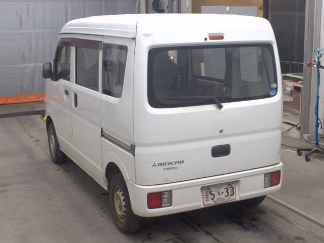 MITSUBISHI MINICAB