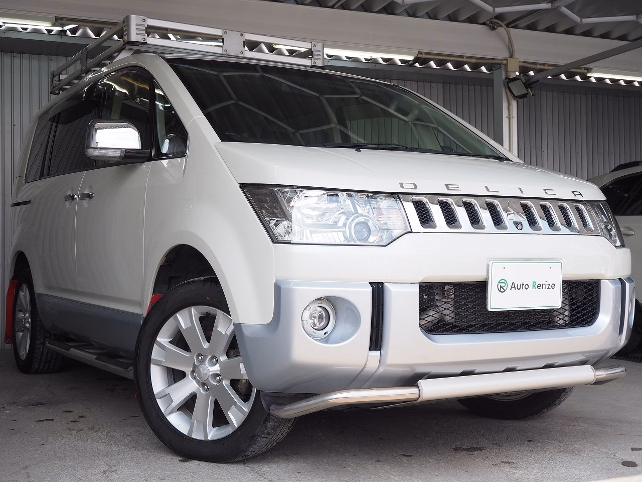 MITSUBISHI DELICA D:5