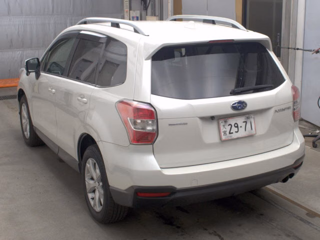 SUBARU FORESTER