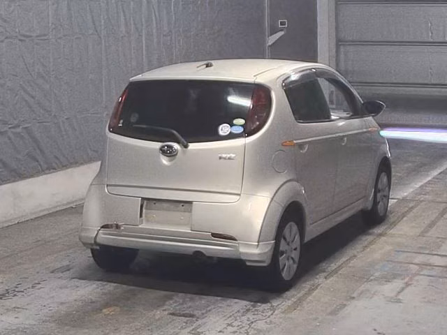 SUBARU R2