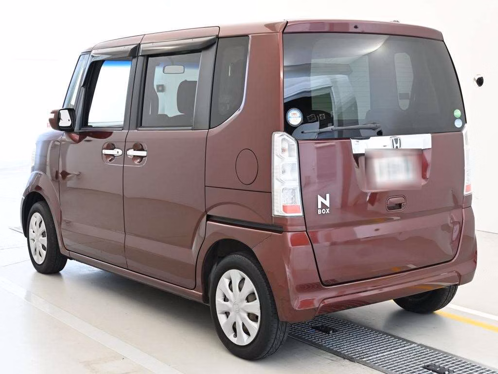 HONDA N-BOX