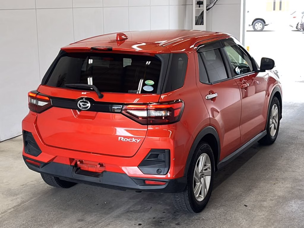 DAIHATSU ROCKY