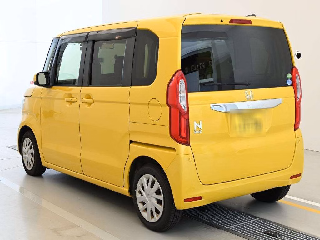 HONDA N-BOX