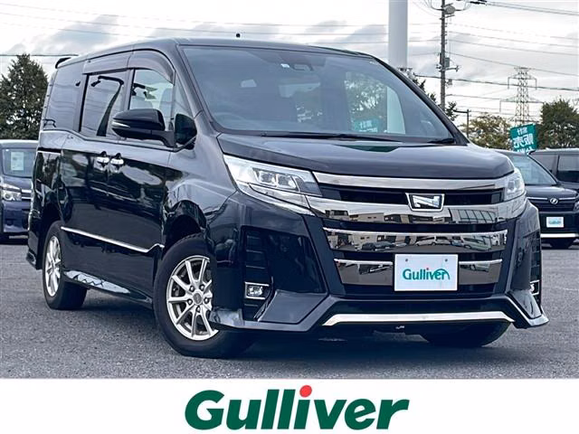 TOYOTA NOAH