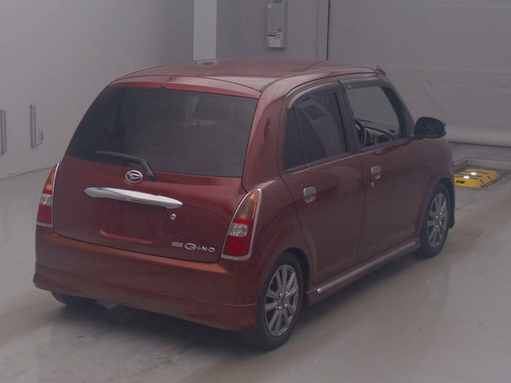 DAIHATSU MIRA GINO