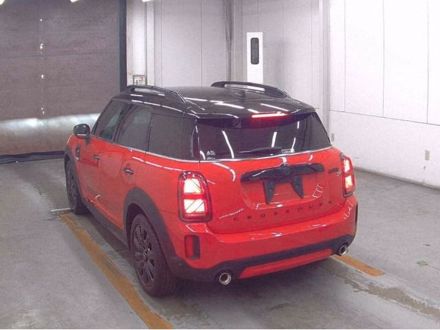 MINI CROSSOVER
