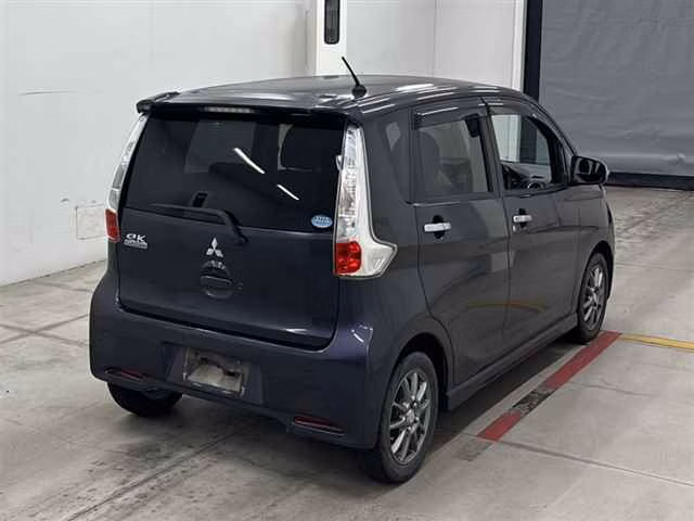 MITSUBISHI EK CUSTOM