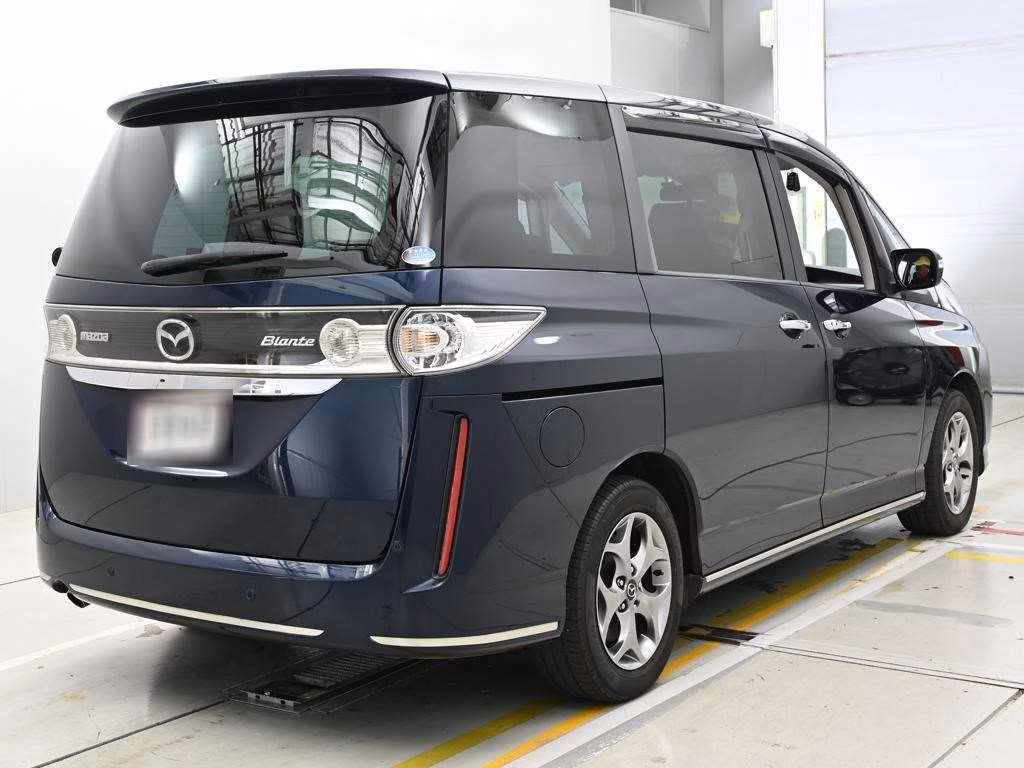 MAZDA BIANTE